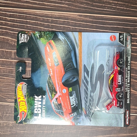 Hot Wheels Car Culture Premium Mountain Drifter - Picture 5 of 6